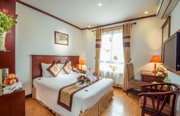 Top 10 khách sạn Hà Nội 3 sao - Khách sạn May De Ville Legend Hà Nội